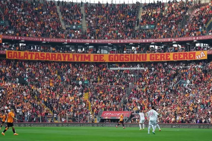 Dünya devi, Galatasaray'ın yıldızına talip oldu