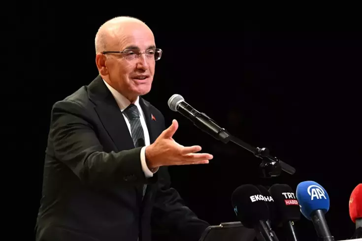 Bakan Şimşek'ten canlı yayına damga vuran sözler: Bu sene başımıza gelmeyen kalmadı