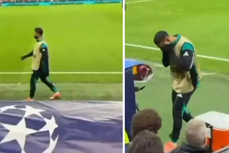 Herkes o hareketini konuşuyor! Muhammed Salah'ın zor anları kamerada
