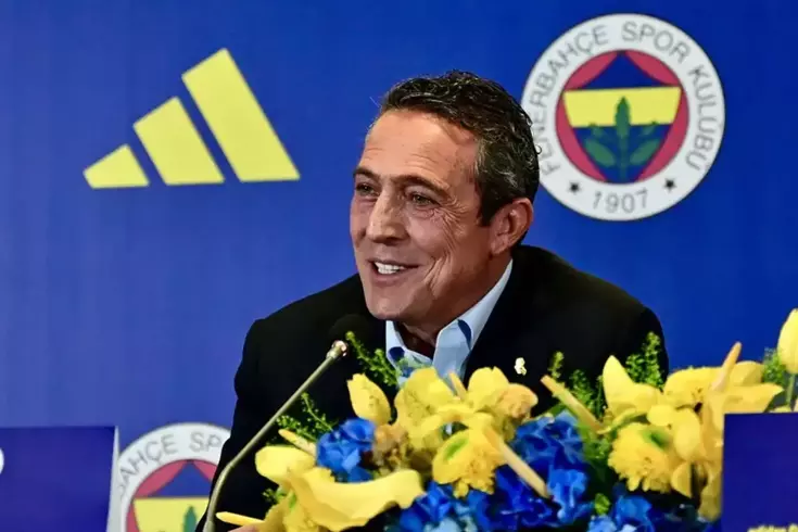 Ali Koç'tan Fenerbahçe Kadın Voleybol Takımı'na tebrik