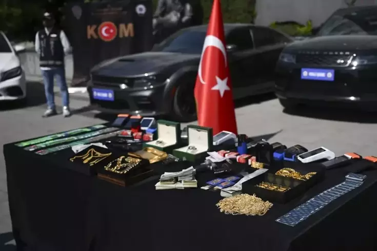 Dağ Grup'a operasyon! 255 taşınmaz, 60 araç, 24 şirket payına el konuldu