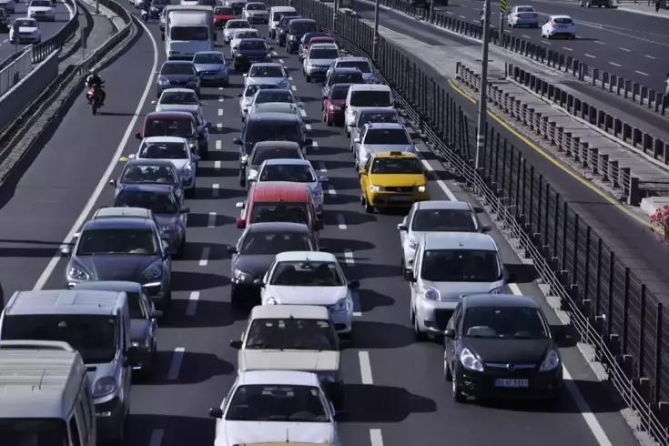 Motorine 2 lira 30 kuruş zam gelmesi bekleniyor