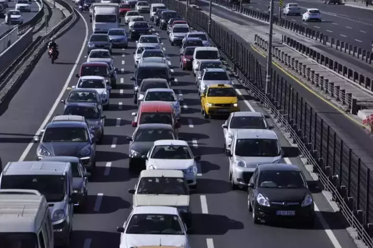 Motorine 2 lira 30 kuruş zam gelmesi bekleniyor