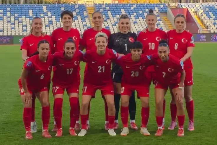 A Milli Kadın Futbol Takımı, Kosova'yı farklı yendi