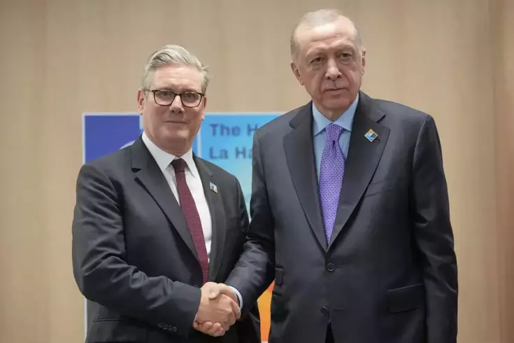Cumhurbaşkanı Erdoğan davet etmişti! İngiltere Başbakanı Starmer Türkiye'ye geliyor