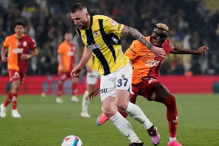 Ünlü yapay zeka siteleri, Fenerbahçe-Galatasaray derbisinin sonucunu tahmin etti