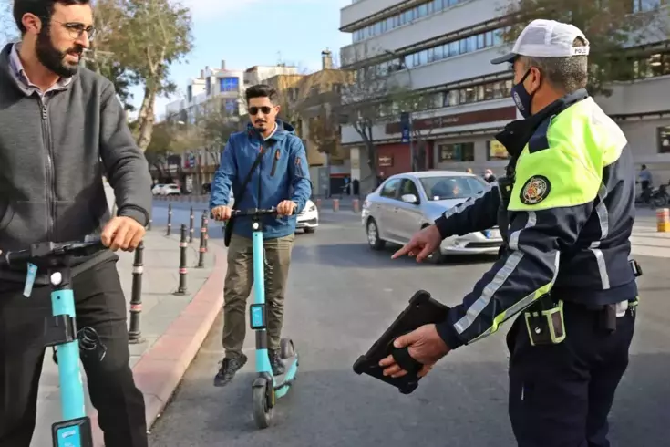 Elektrikli skuter yönetmeliğinde değişiklik! Resmi Gazete'de yayımlandı