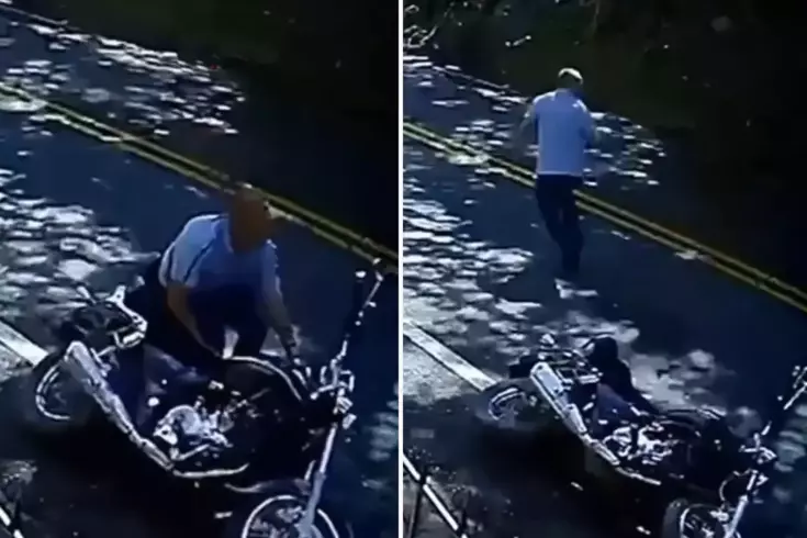 Yamaçtan kopan kayaların altından kalmaktan son anda kurtuldular