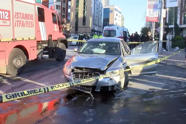 Şişli'de otomobil yayaların arasına daldı: 2 ölü, 6 yaralı