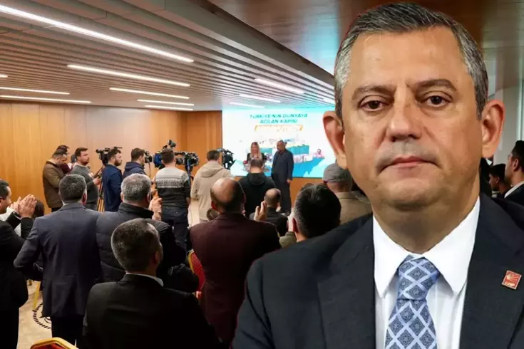 CHP Arnavutköy'de istifa depremi: 2 meclis üyesi ve 100 partili CHP'den istifa etti