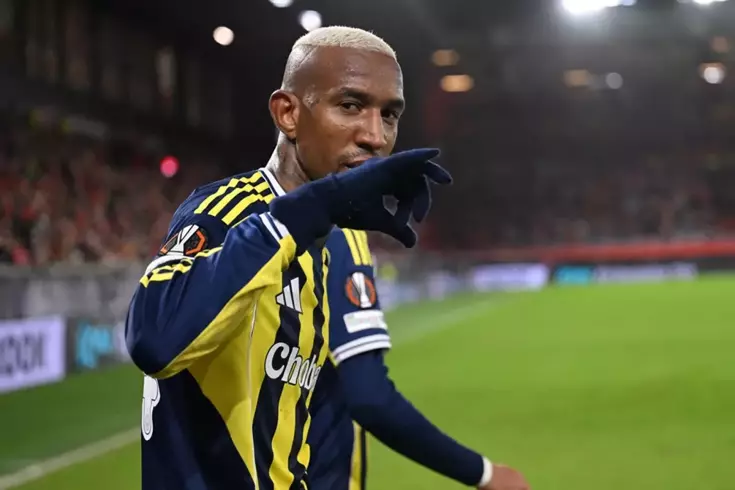 Anderson Talisca vitesi 5'e taktı! Bir gol daha