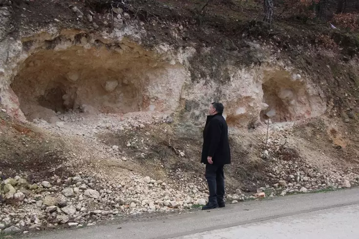 Dertleri define değil! Ferhat gibi dağları deldiler, gören şaştı kaldı