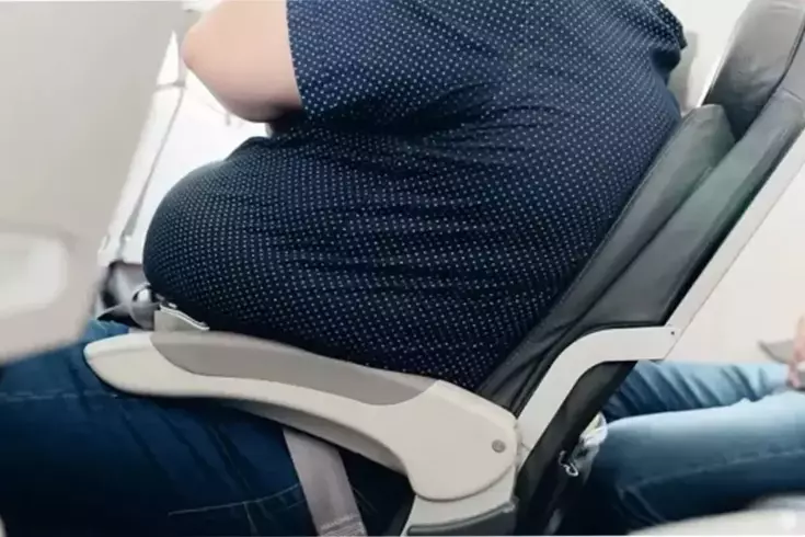 Havayolu şirketinden tartışmalı karar, kilolu yolcular iki bilet almak zorunda kalacak