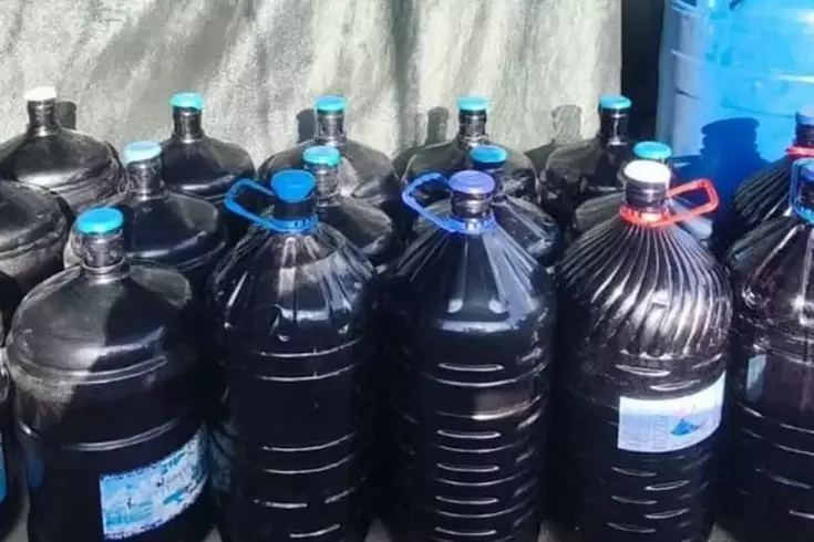 Muğla'da jandarmadan büyük baskın: 1 ton sahte içki piyasaya sürülmeden ele geçirildi