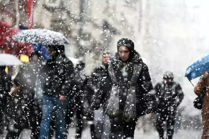 Kar yağışı tüm Türkiye'yi esir alacak! Meteoroloji tarih verdi