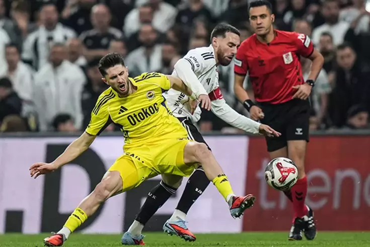 Süper Lig'de ilk yarının kart raporu ortaya çıktı! İşte zirvenin sahibi