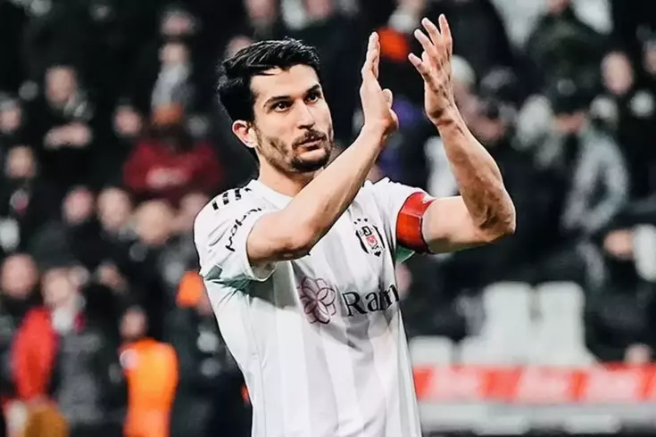 Beşiktaş'ın kendisine kulüp bulmasını istediği Necip Uysal futbola veda ediyor