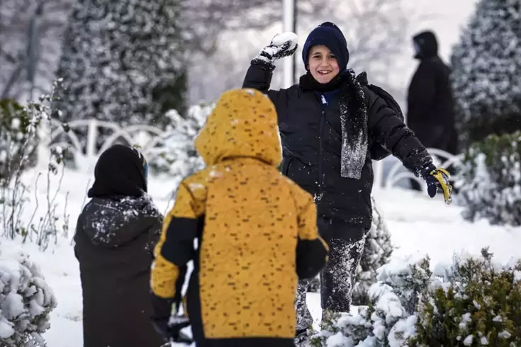 İstanbul'un 5 ilçesinde ilçesinde eğitime kar arası