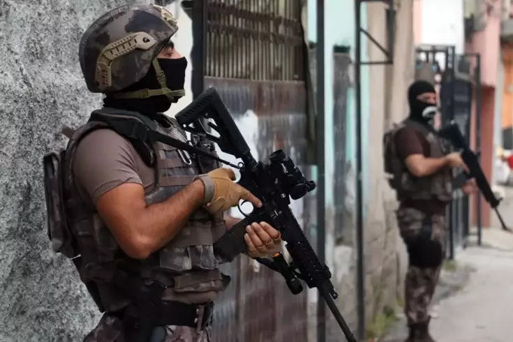 İstanbul'da terör örgütü DEAŞ'a yönelik operasyonda 67 tutuklama