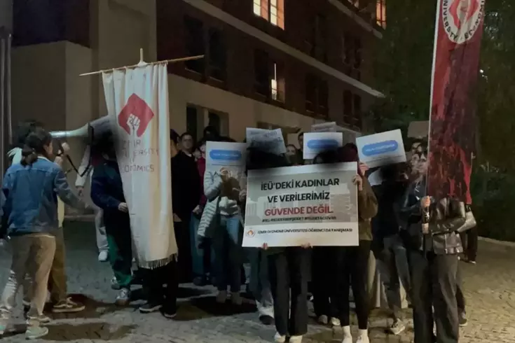 İzmir'de kız öğrenciler ayakta: Kampüste tacizci istemiyoruz!