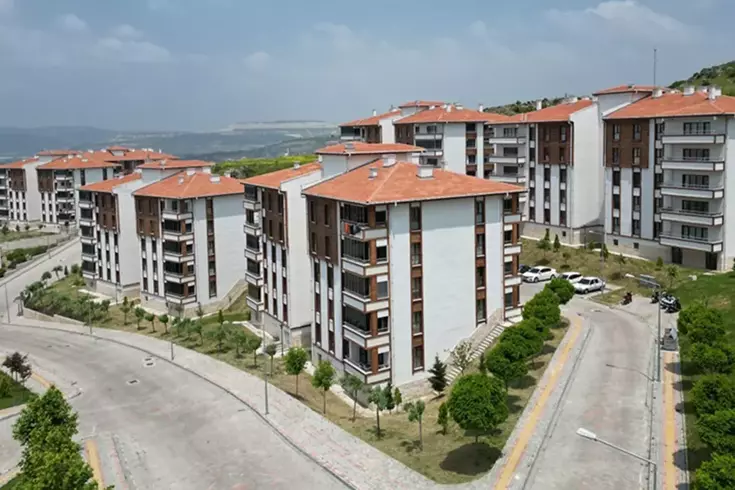 Yüzyılın Konut Projesi'nde kura heyecanı 14 il ile devam edecek