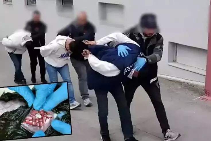 Aracında 66 bin 600 uyuşturucu hap ele geçirildi; 'Babam hastaydı, ziyarete gidiyordum' dedi