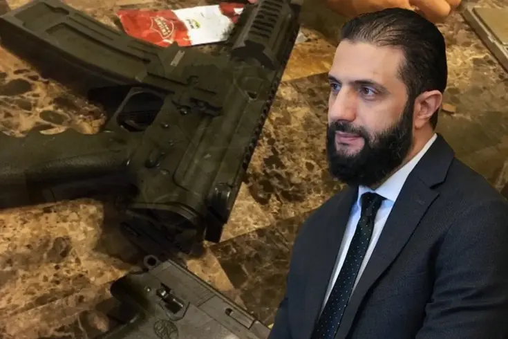 Saray içerisinde iç çatışma: Silahlar çekildi, Şara'yı üzerine kapanan koruması kurtardı