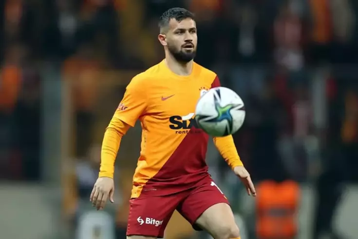 Ömer Bayram, Liverpool'da oynayan çocukluk arkadaşını Galatasaray'a çağırdı: Dört gözle bekliyorum