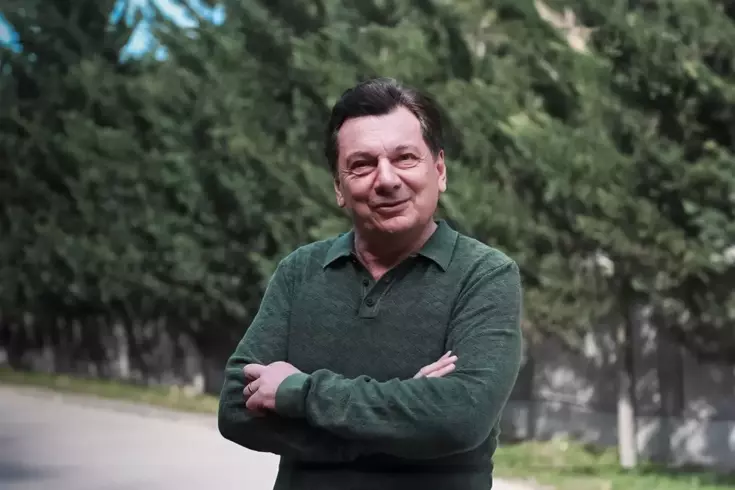 نصيحة راديكالية من فيدات ميلور: إذا لم يحب الشمن، انفصلوا.