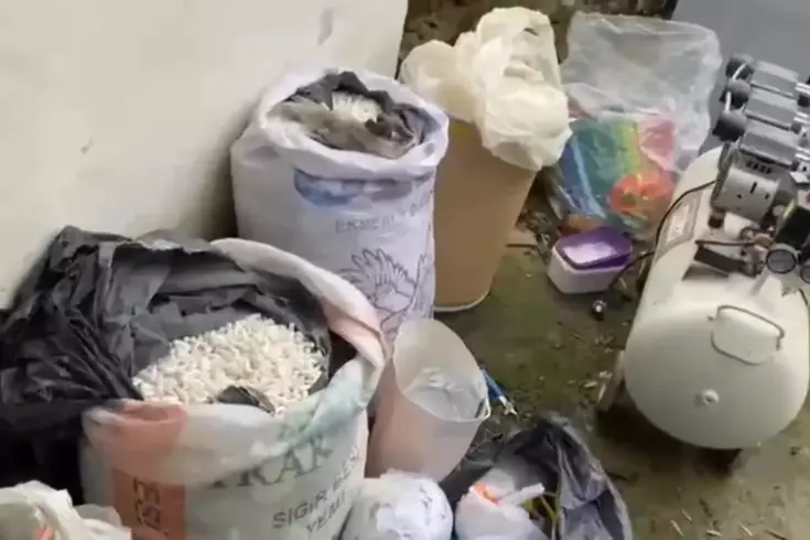 Edirne'de evini uyuşturucu imalathanesine çevirmiş: Operasyonda 117 kilo uyuşturucu ele geçirildi