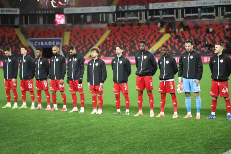 Gaziantep FK'ya Galatasaray maçı öncesi şok