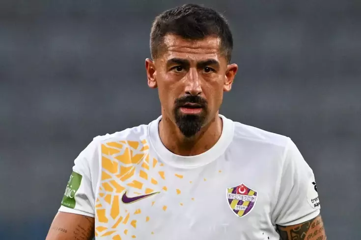 Kerem Demirbay Süper Lig'de kaldı! Yeni takımına imzayı attı