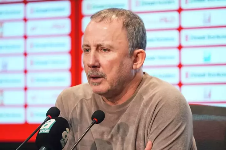 Sergen Yalçın, ''O da takımdan ayrılabilir'' diyerek bir vedayı daha duyurdu