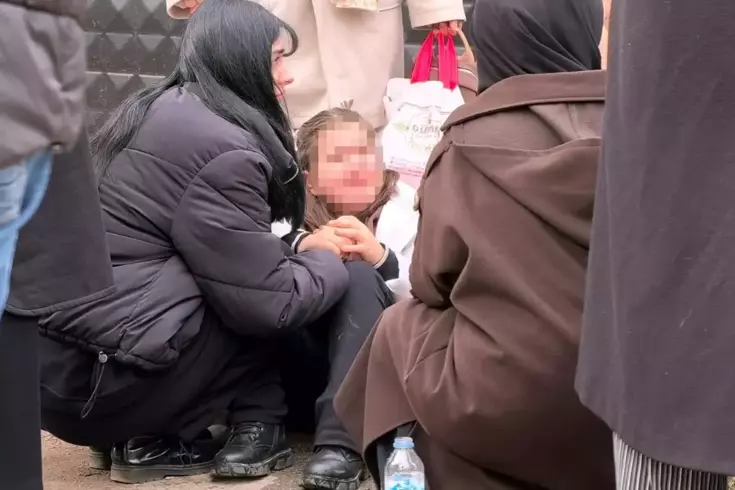 Karne töreninden dönen Erva, annesiyle geçirdiği kaza sonrası gözyaşlarına boğuldu