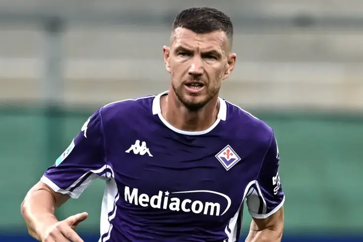 Görüşmeler başladı! Edin Dzeko geri dönebilir