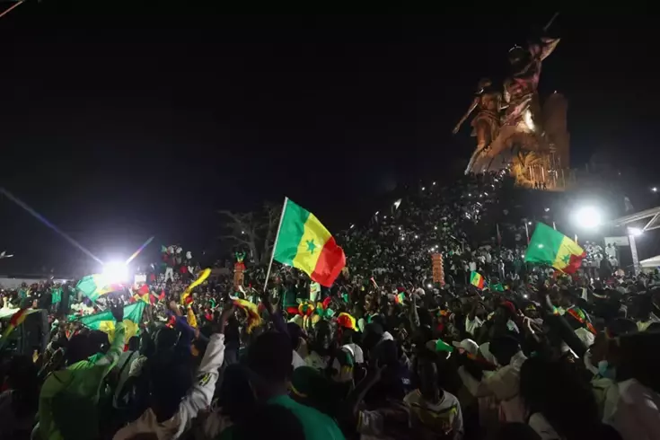 Yıllarca unutulmayacak final! Son düdükle birlikte tüm ülke sokağa döküldü