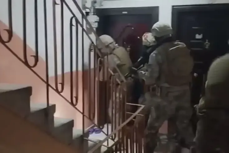 'Casperler' iddianamesi; Diyarbakır'dan inşaatta çalıştırmak için çağırıp hücre evine yerleştirdiler