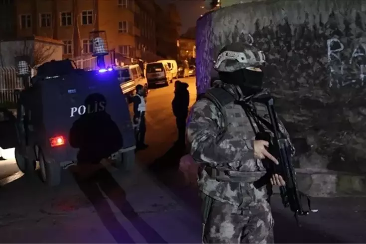 İstanbul'da DHKP-C terör örgütüne operasyon: 4 gözaltı