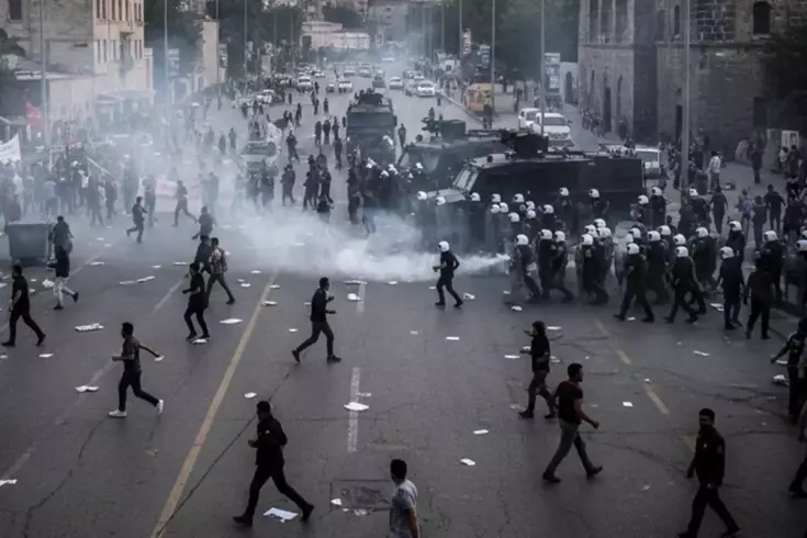 تم حظر المظاهرات والمسيرات في ديار بكر لمدة 4 أيام.