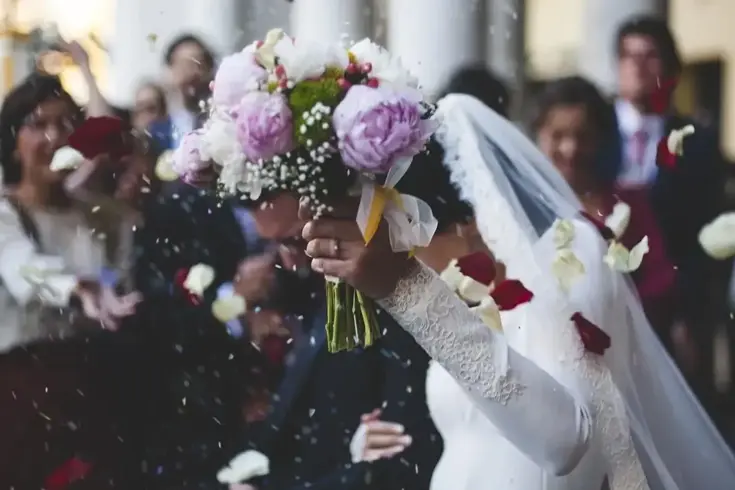 A new era is closing at weddings! IBANs have started to be written on invitations.