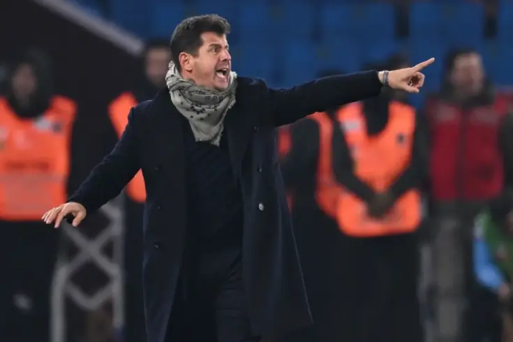 Emre Belözoğlu protested after the match: Would a red card be issued if he were at Galatasaray?