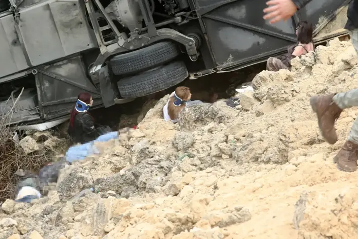 Survivors of the massacre bus recounted those moments: People started to fall, I couldn't hold on.