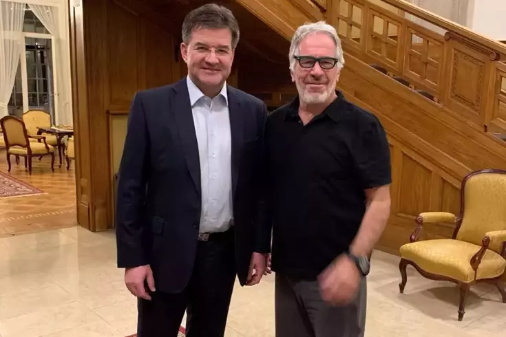 Epstein belgelerinde adı geçince istifa eden Slovak diplomat kendini aptal hissediyor