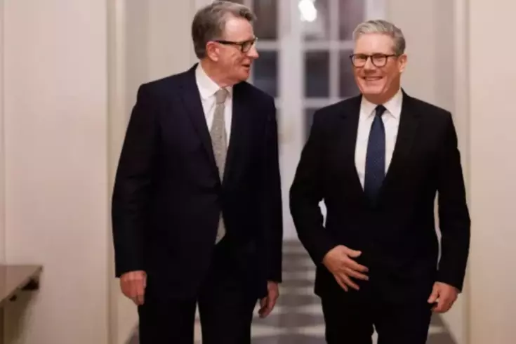 Epstein'la ilişkisi kariyerini bitirdi: Eski Bakan, Lordlar Kamarası'ndan istifa etti