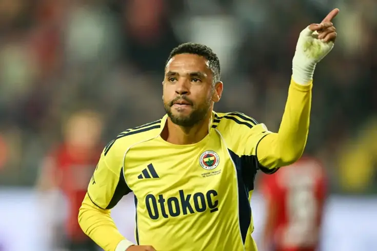 فريق فنربخشة انفصل عن يوسف النصيري