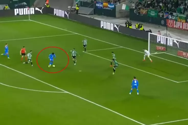 Гол, который огорчил фанатов Фенера.