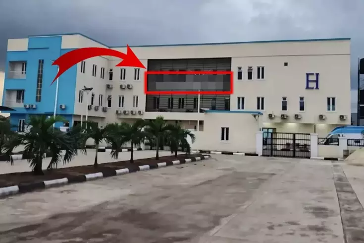 Fener'in eski yıldızı kendi adını taşıyan özel hastane açtı