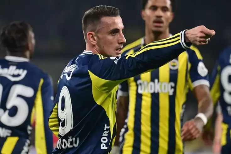 Fenerbahçe, Gençlerbirliği'ni ilk yarıda bulduğu 3 golle yendi