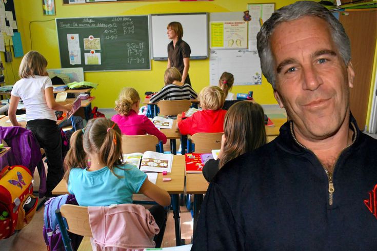 ABD'deki okullara fotoğraf hizmeti veren şirketin Epstein ile bağlantılı olabileceği gündemde