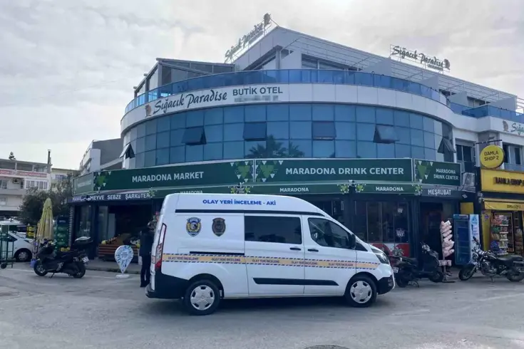 İzmir'de Sevgililer Günü tatili faciayla bitti: 1 ölü, 1 ağır yaralı